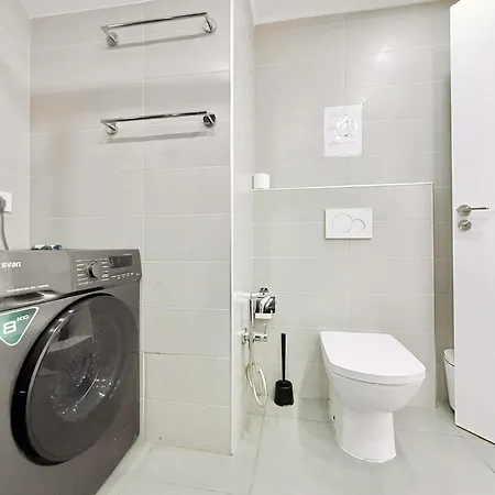 Playa Del Duque Beachside - Renovated 1br Pd1 アパート