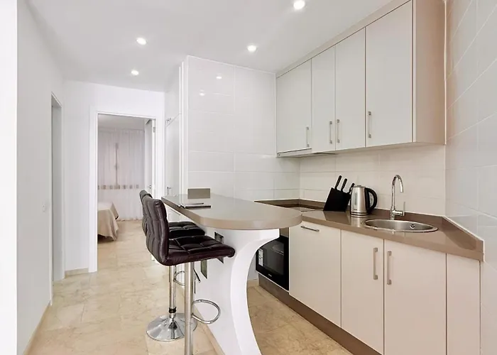 Playa Del Duque Beachside - Renovated 1br Pd1 Apartment Costa Adeje (Tenerife)