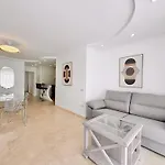 Playa Del Duque Beachside - Renovated 1br Pd1 Апартаменты *
