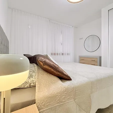 Playa Del Duque Beachside - Renovated 1br Pd1 아데제