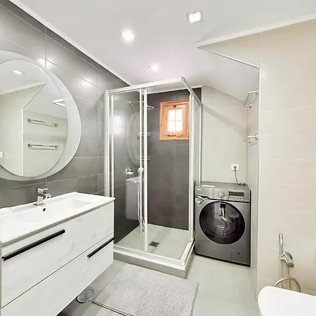 Playa Del Duque Beachside - Renovated 1br Pd1 아파트 아데제