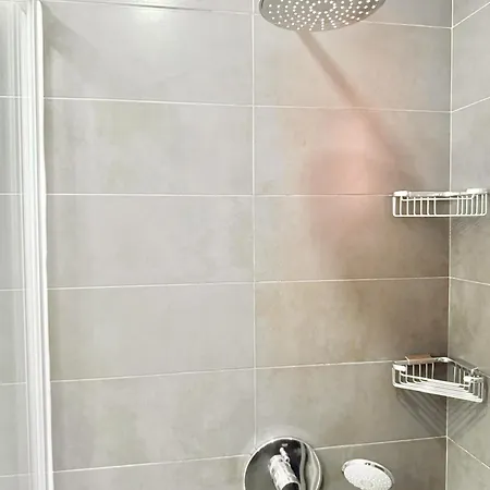 Apartment Playa Del Duque Beachside - Renovated 1br Pd1 *