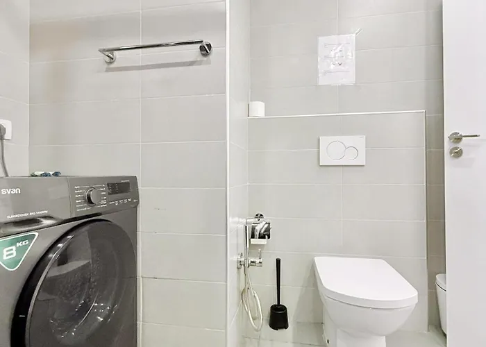 Playa Del Duque Beachside - Renovated 1br Pd1 Appartement